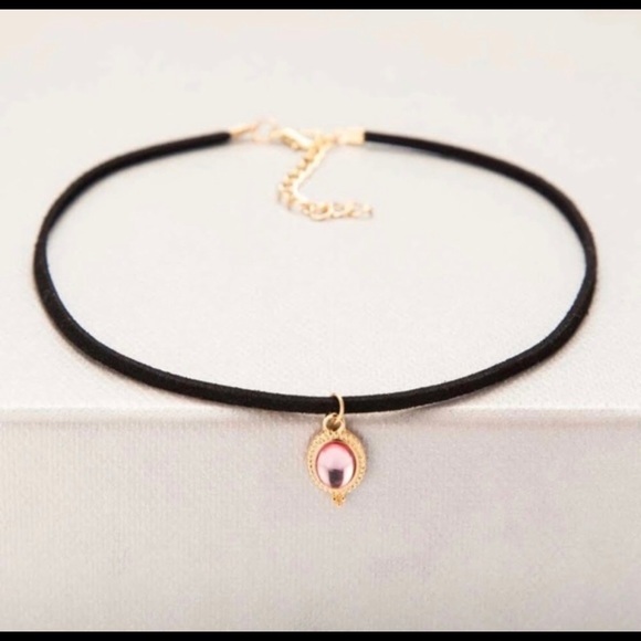 🔥🔥Gorgeous 3 Piece Layering Choker Set 🌺💕 - Picture 2 of 6